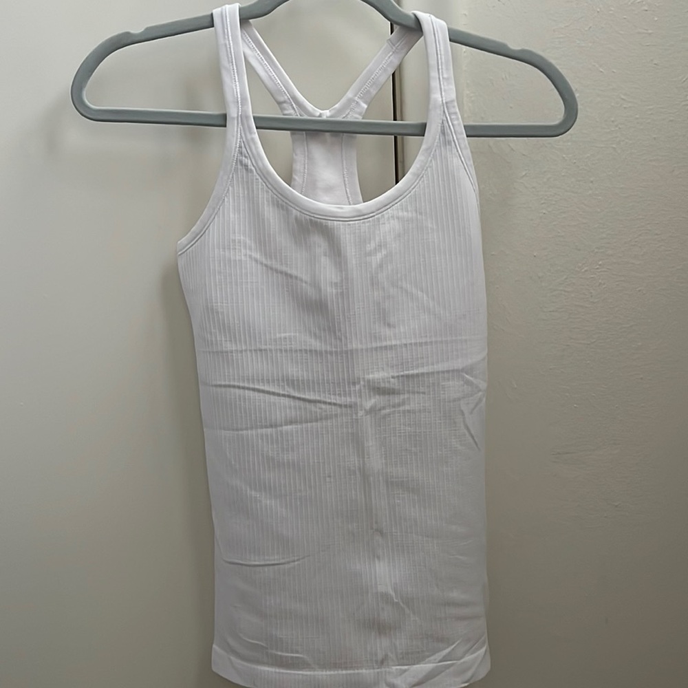 Lululemon Ebb to Street Tank Top Size 6